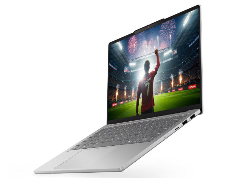 Lenovo a lansat laptopul IdeaPad Slim 5i cu procesor Intel Wildcat Lake, care concurează direct cu MacBook Neo