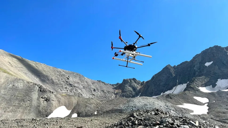 Dronii cu geo-radaruri vor fi utilizați pentru a căuta surse de apă pe Marte