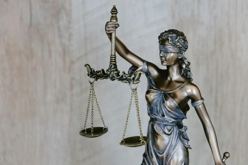 Etapa inițială a procesului „Mask vs Altman” s-a încheiat – acum cazul este în mâinile juriului.