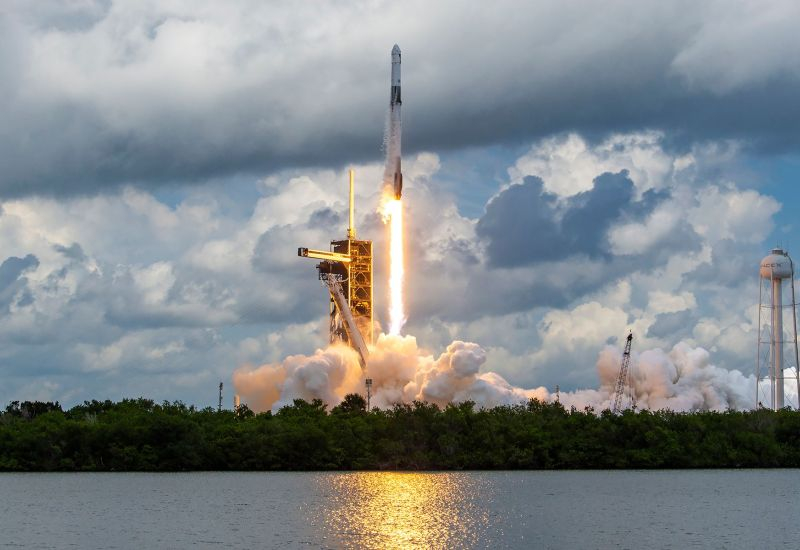 Elon Musk plănuiește să creeze o rețea globală de porturi spațiale pentru SpaceX.