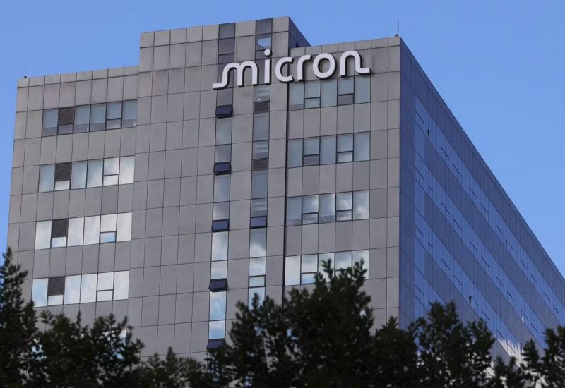 De la mijlocul lunii, prețul acțiunilor Micron a scăzut aproximativ cu 30 %