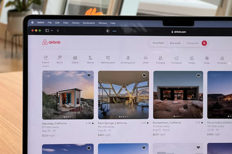 IA generează 60 % din noul cod Airbnb, iar restul de 40 % dintre întrebările din suport tehnic le procesează în mod autonom.