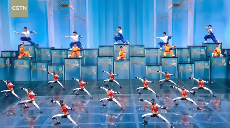 China a prezentat roboți umanoizi în principalul spectacol de Anul Nou, arătându-i în kung-fu.