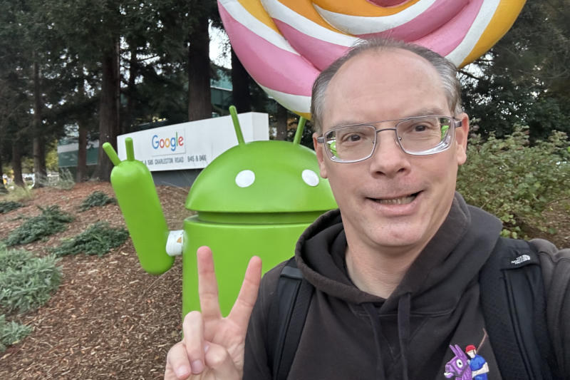 Tim Suini a convenit să se abțină de la criticarea Google până în anul 2032