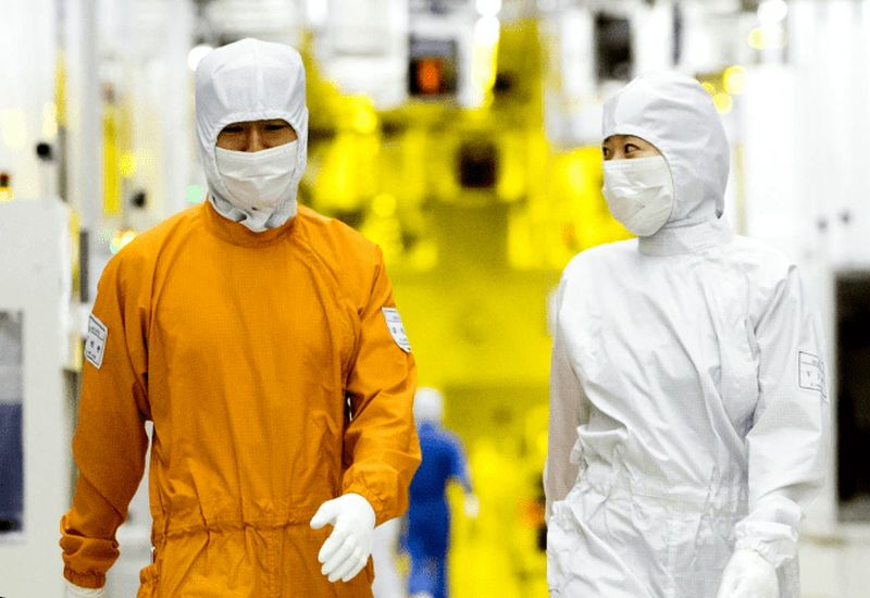 Angajații Samsung protestează pentru o primă anuală de până la 400 de mii de dolari