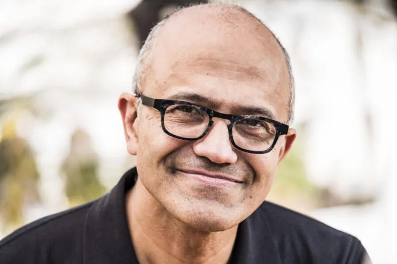 Directorul general al Microsoft a menționat că Intel și Apple sunt factori cheie în succesul companiei din Redmond.