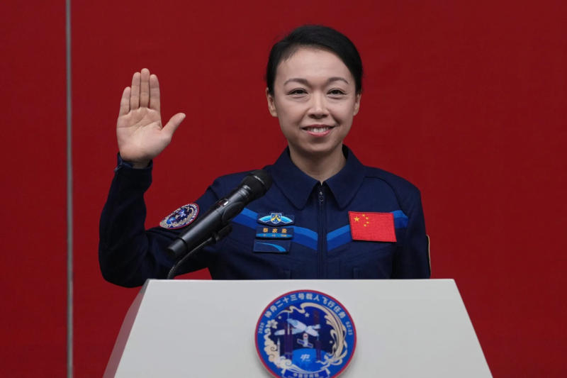 Prima femeie pilot din Hong Kong va zbura la Stația Spațială Chineză