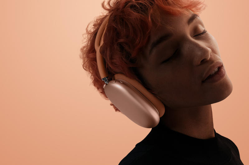 Designerul Apple a împărtășit detalii despre dezvoltarea AirPods Max