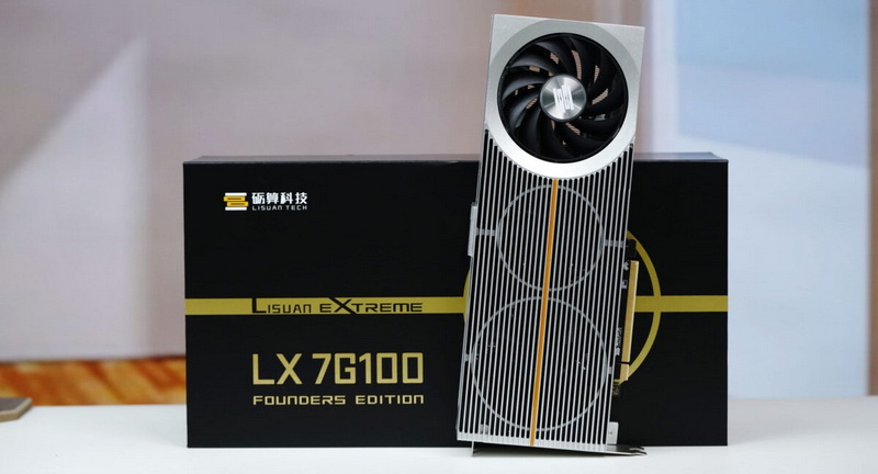 Producătorul chinezesc Lisuan Tech a prezentat placa grafică LX 7G100 în versiunea Founders Edition, dar fără suport pentru Nvidia
