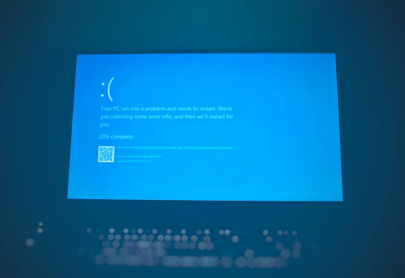Actualizarea Dell SupportAssist a cauzat ecrane albastru în masă și reporniri infinite ale laptopurilor