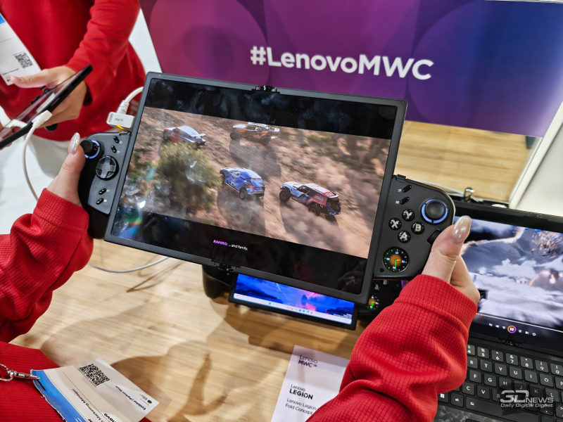 Lenovo a prezentat un tablet cu panou de control pentru jocuri și ecran pliabil care se transformă într-un laptop