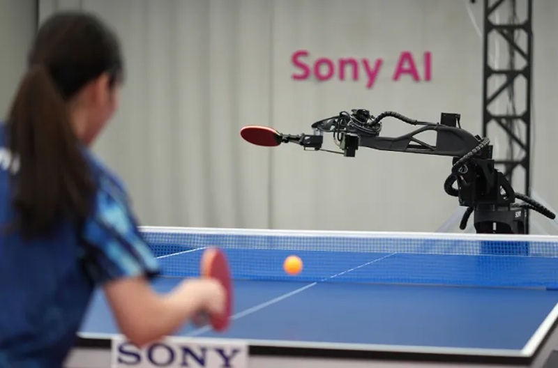 Sony a lansat un robot care învinge pentru prima dată jucătorii profesioniști de tenis de masă.
