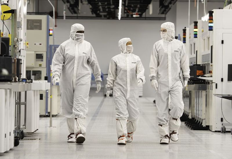 Pot trece încă câțiva ani înainte ca prețurile memoriei să scadă — avertizează experții de pe piață