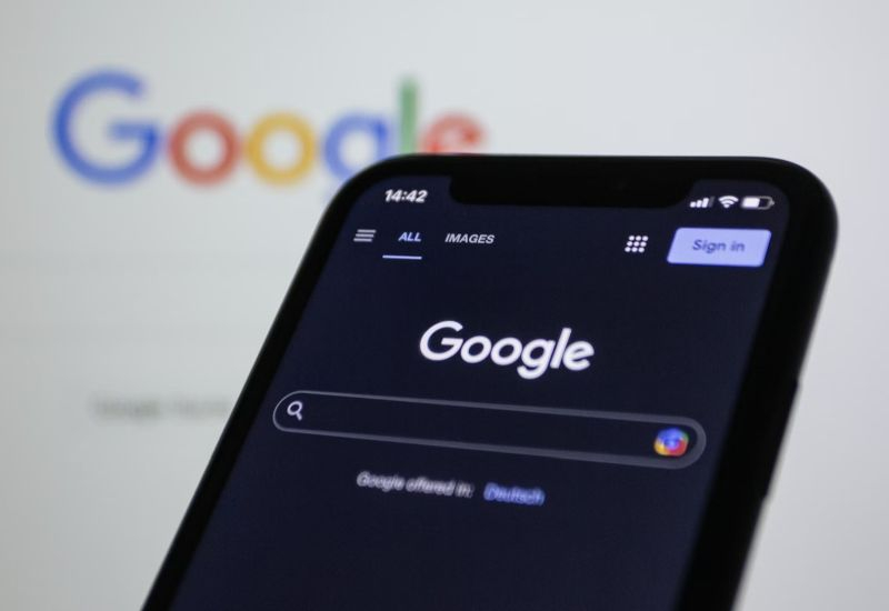 Google amenință cu o amendă de miliarde de euro în UE pentru manipularea licitațiilor publicitare
