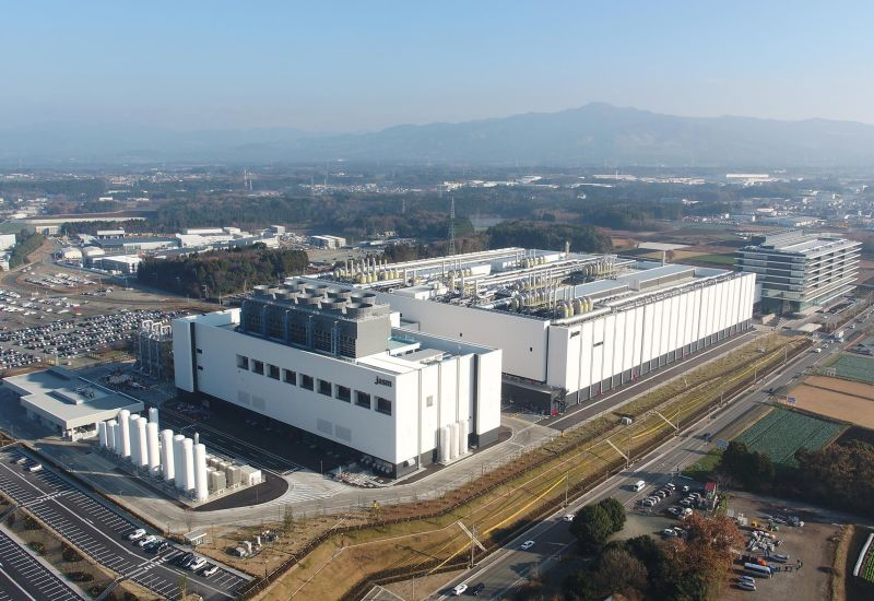Japonia invită SK Hynix și Samsung să construiască fabrici de producție a memoriei, oferind subvenții mari, dar până acum fără rezultat