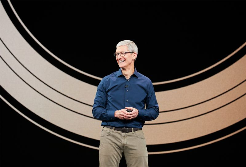 Tim Cook a evidențiat două principii cheie ale Apple în preajma celei de 50 de ani a companiei.