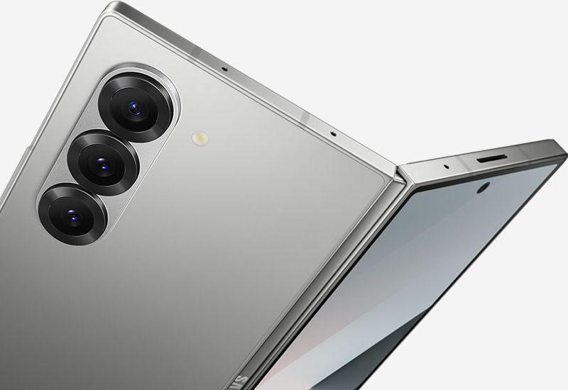 Apple, cu noul iPhone Fold, va intra în topul celor trei lideri ai pieței telefoanelor pliabile.