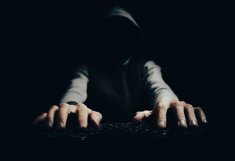Hackerii își schimbă rolurile: noua grupă PCPJack preia controlul asupra rețelelor infectate.