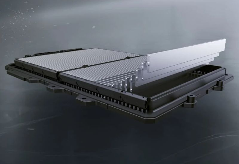 Producătorul chinezesc BYD a lansat noul acumulator Blade Battery 2.0 pe bază de litiu-fier-phosphat: se încărcă până la 97 % în doar nouă minute
