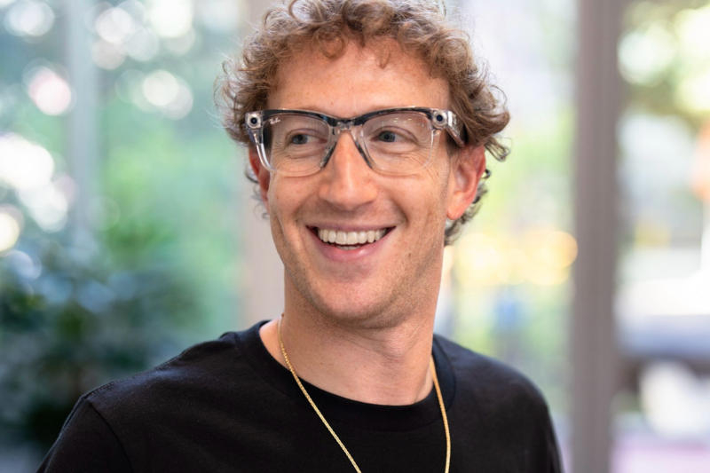 Marc Zuckerberg susține supravegherea completă a angajaților Meta✴ ca metodă de instruire a inteligenței artificiale, însă acuratețea acestei informații este suspectată