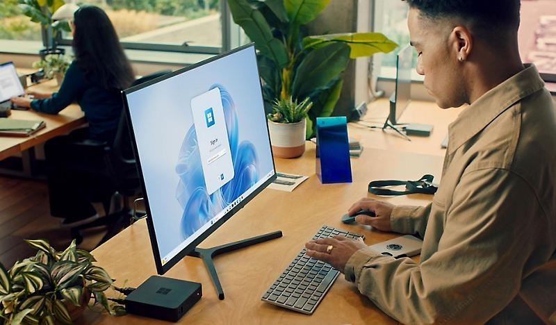 Asus și Dell dezvoltă PC-uri de buget care includ abonament la Windows 365 în cloud