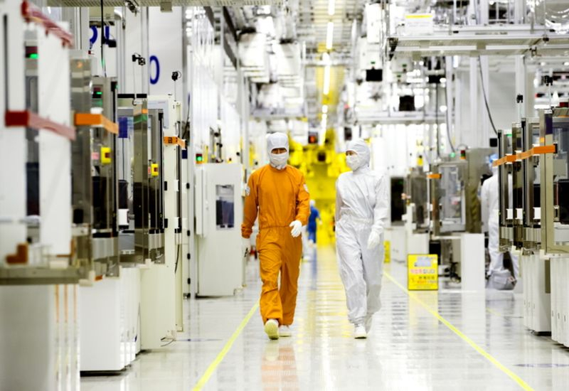 Piața mondială a semiconductorilor ar putea crește până la 1,5 trilioane de dolari din cauza lipsei de memorie.