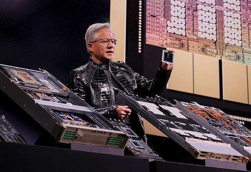 Scăderea ritmului de creștere a prețului acțiunilor Nvidia a redus profitul fondatorului companiei în anul trecut cu 27 %